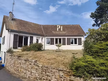 pavillon 6 pièces 105 m²