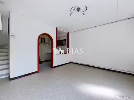 maison 3 pièces 65 m²
