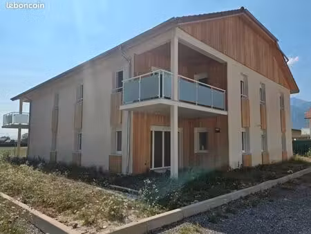appartement t3 neuf avec jardin 144m2