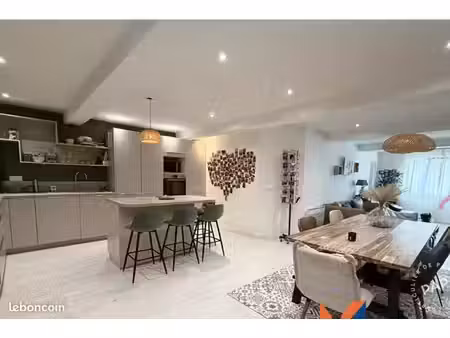 magnifique appartement de 110 m2 dans le centre de sartrouville