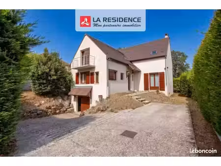 maison 7 pièces 141 m²