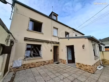 maison 3 pièces 75 m²