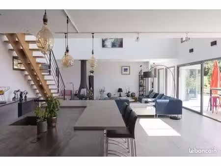 projet de construction d'une maison 130 m² avec terrain à larringes (74)