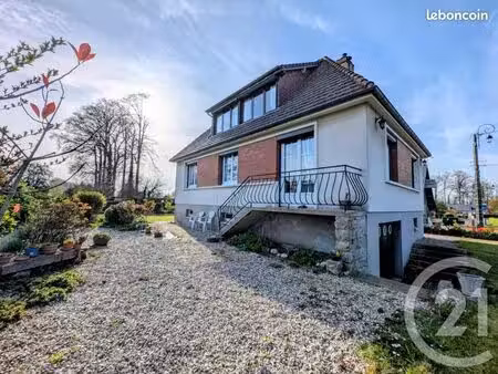 maison 6 pièces 93 m²