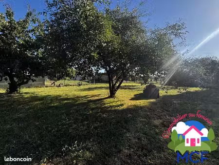 terrain 820 m² houdan