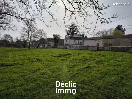 terrain 1 200 m² airvault