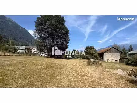 terrain constructible viabilisé de 769 m² – mercury