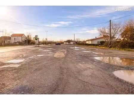 terrain constructible -1942m²