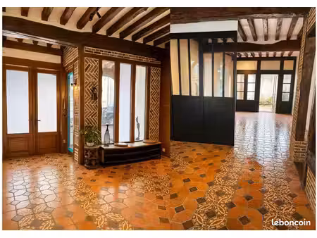 maison / commerce usage mixte – 200 m² – centre-ville – ville touristique | local commerci