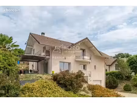 maison 5 pièces 152 m²