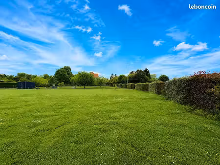 terrain 2700 m² la foret sur sevre