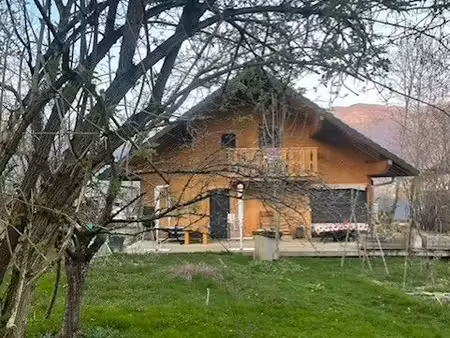 chalet