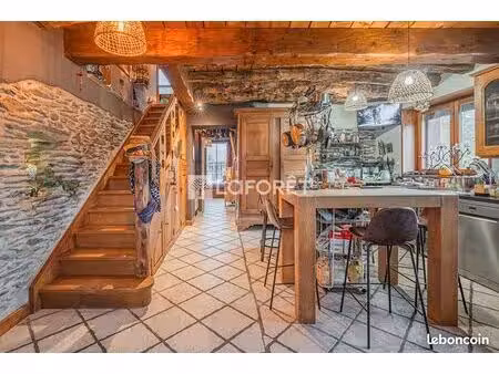 chalet 12 pièces 289 m²