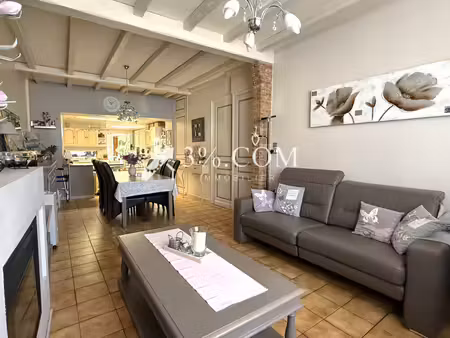maison de 117 m² avec 3 chambres  jardin et un garage
