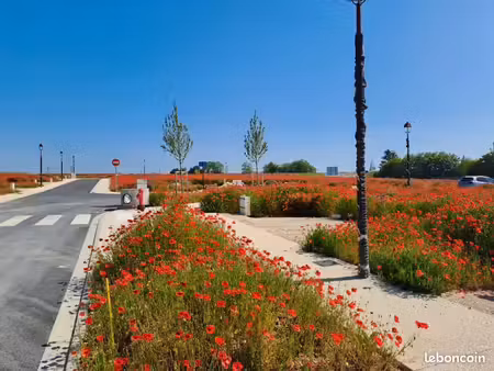 terrain 266 m² maulette