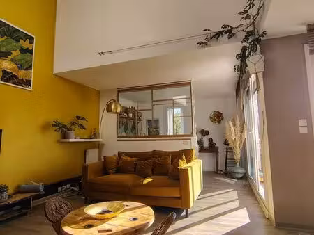 rare – duplex 105 m² – dernier étage – vue lac – garage fermé – plessis-la-forêt