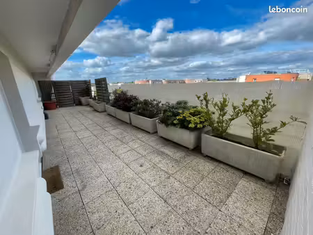 appartement 2 pièces 48m2 avec grande terrasse