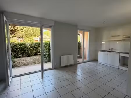 appartement t3 - onet-le-chateau