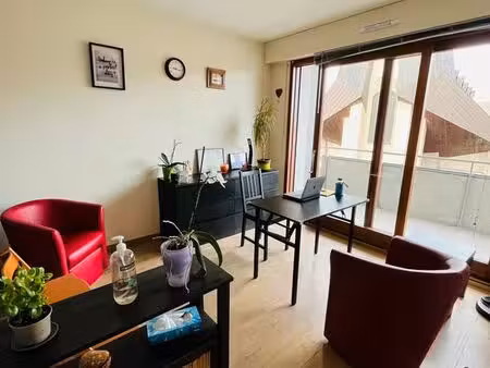 location cabinet de soins  centre st julien en genevois