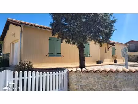 pavillon de plain-pied avec terrain