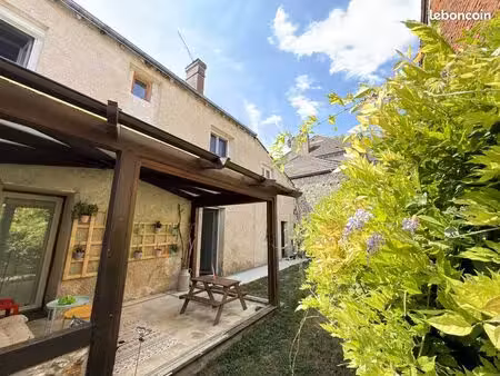 maison 5 pièces 148 m²