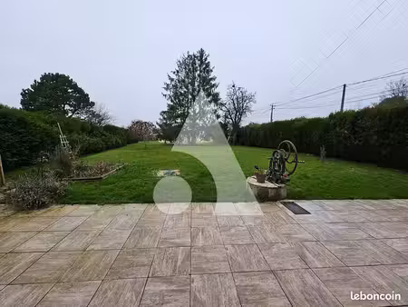maison 6 pièces 195 m²