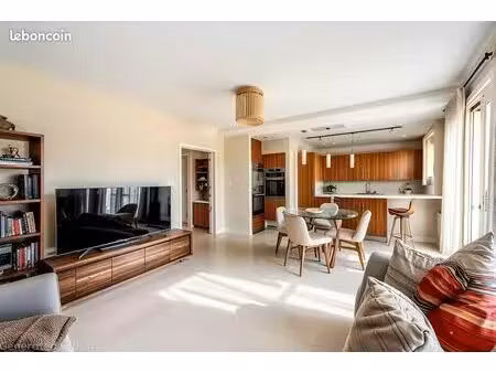 appartement 4 pièces 79 m²