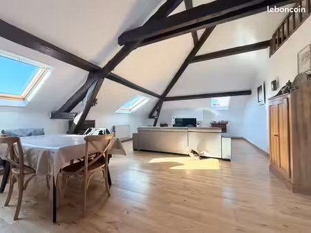 une véritable maison sous les toits au havre