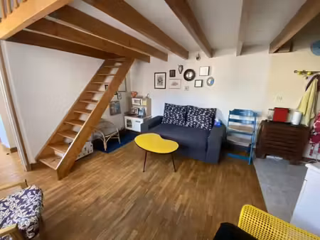 location meublée appartement 2 pièces 40 m² à paris 10ème (75010)  1 265 €