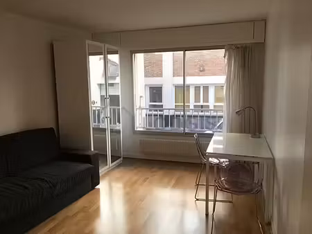 studio meublé