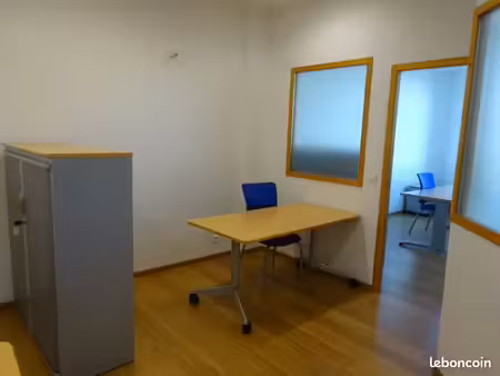 bureaux 42 m² archamps