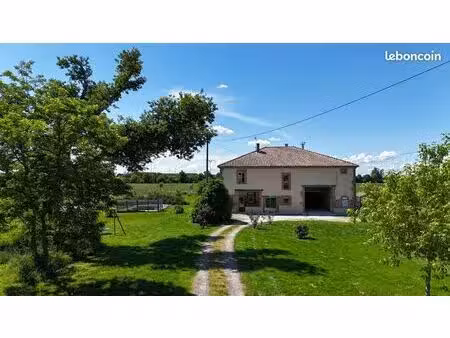 maison / ferme rénovée de 305m2
