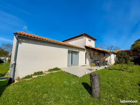 maison 6 pièces 172 m²