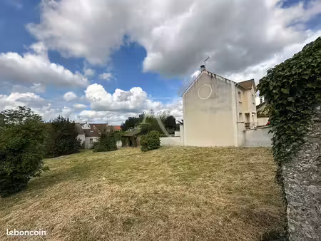terrain 653 m² triel sur seine