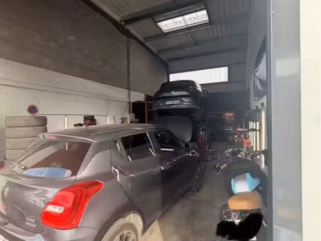 garage automobile