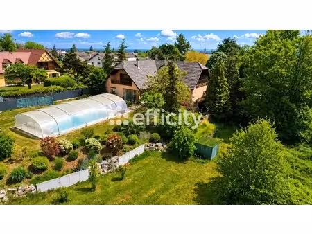 maison 11 pièces - 308 m²