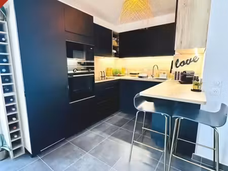 appartement 4 pièces 77 m²