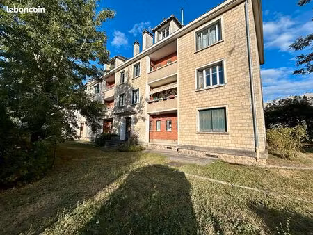 appartement 4 pièces 78 m²