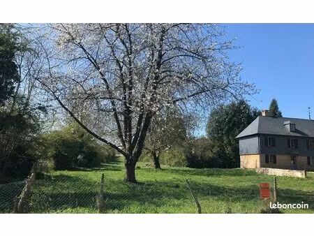 terrain 654 m² brocourt