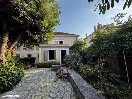 maison 6 pièces 182 m²