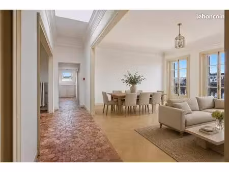appartement 4 pièces 130 m²