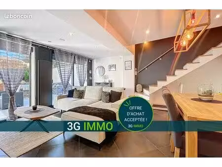 vente maison de village triplex - centre-ville - charme & prestations