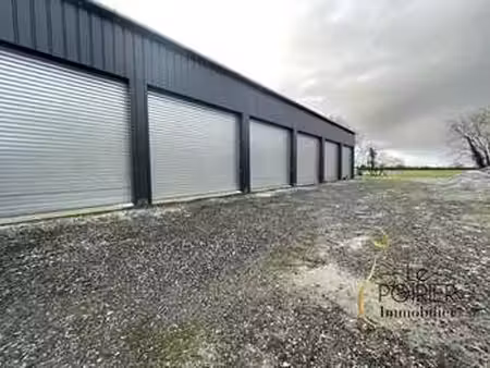 location garage box et parking à lamballe (22400) : à louer / 50m² lamballe
