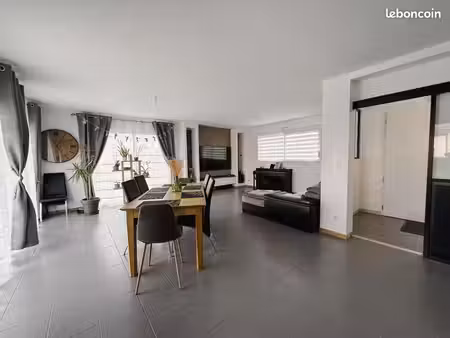 maison 6 pièces 169 m²