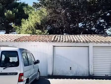 garage