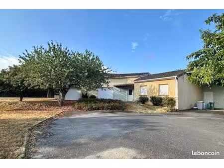 maison - 5 pièces - 115 m²