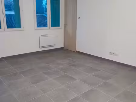 t3 avec garage vendu nu