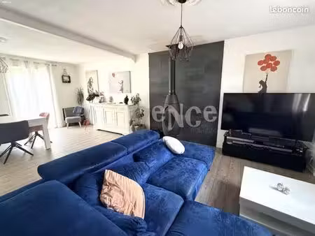 maison 6 pièces 120 m²