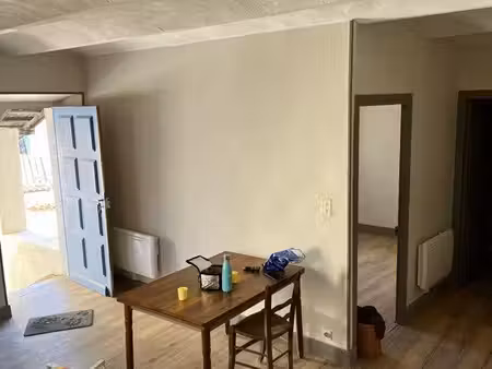 petite maison de hameau à rénover
