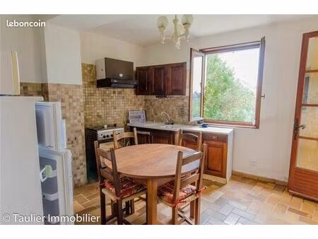 studio 1 pièce 42 m²